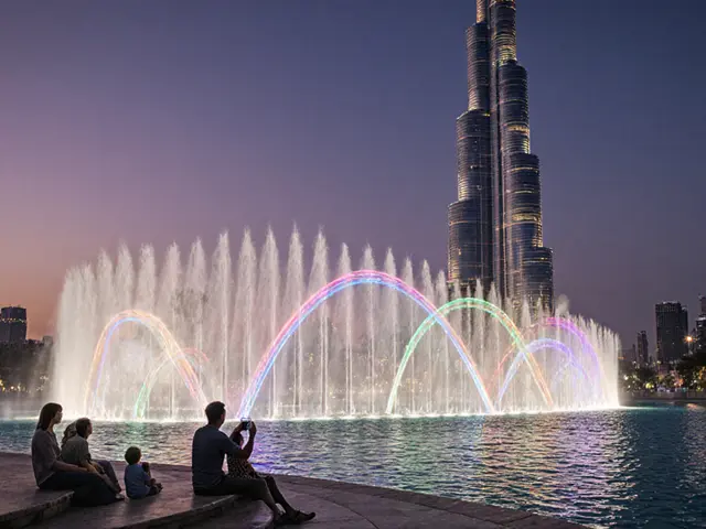 The Dubai Fountain: A Symphony of Water that Dances with Light