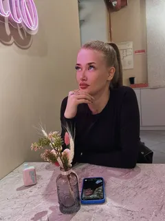 Dana escort in Dubai