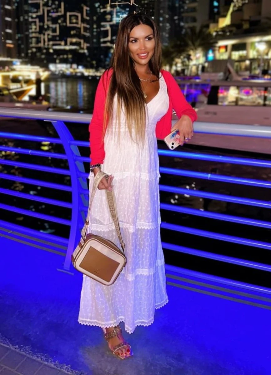 Elina escort in Dubai