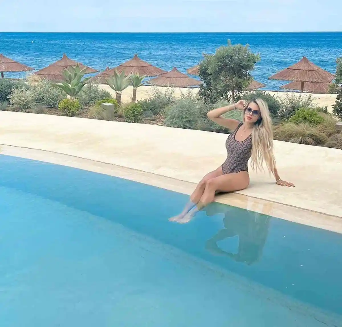 Martina escort in Dubai