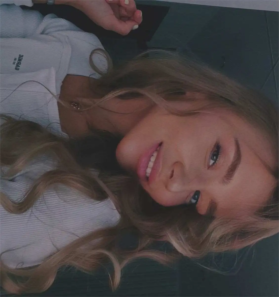 Mary escort in Dubai