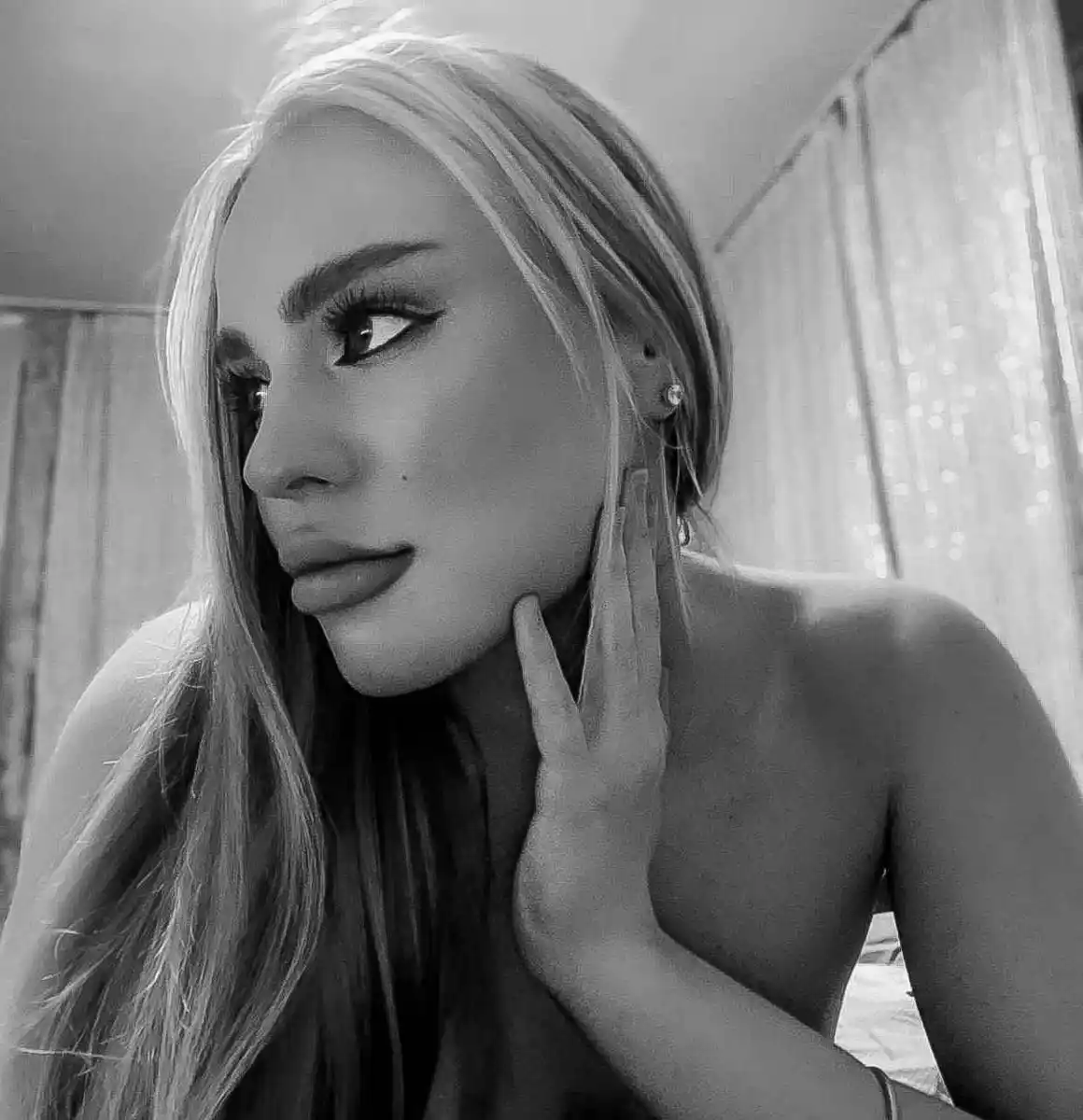 Селима эскорт в городе Дубай